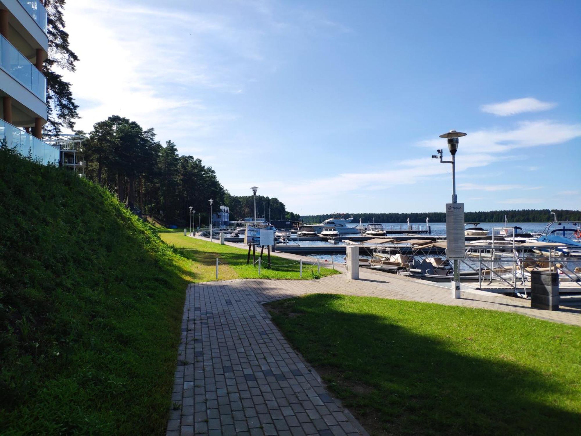 Apartament Bryza Augustow Z Widokiem Na Jezioro Necko Kültér fotó